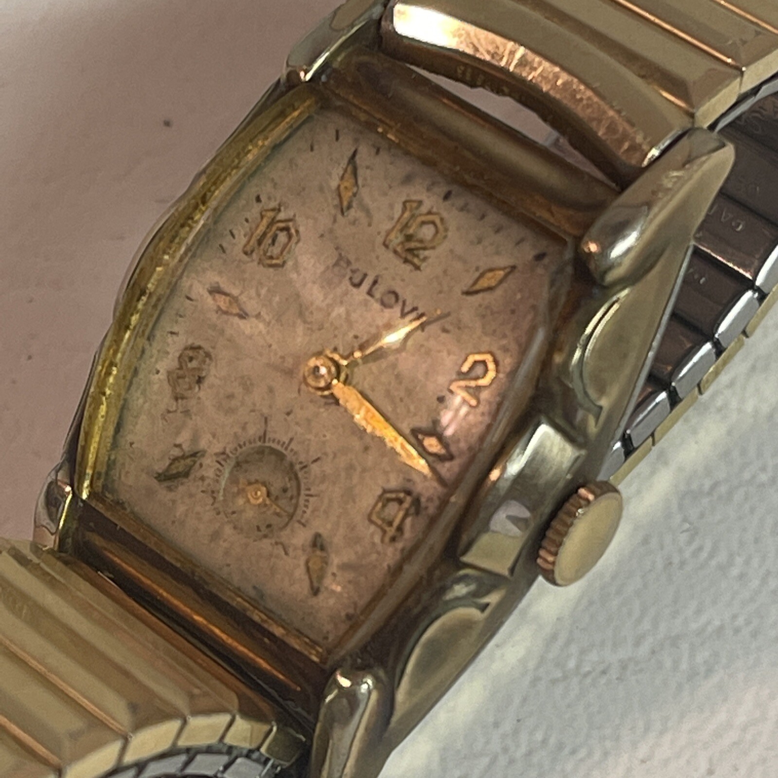 Vintage 1950’s Men’s Bulova L2 Watch 10K GF Hand Wind Swiss Movement Works