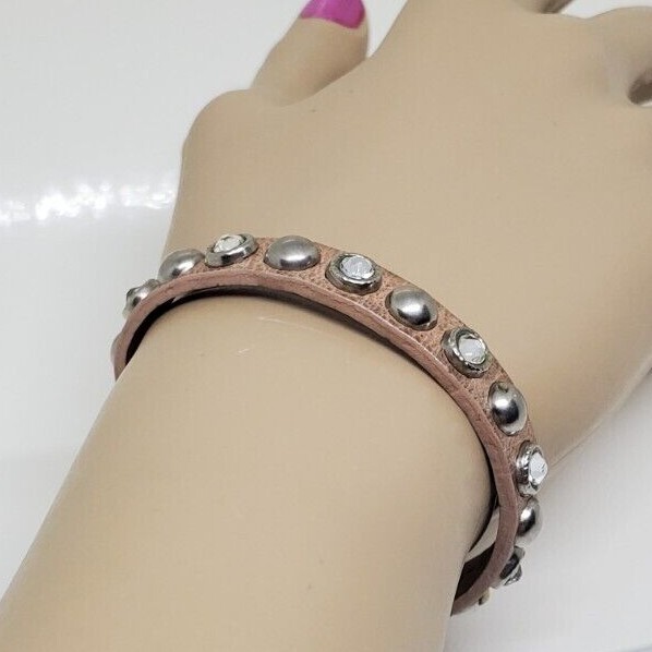 Streets Ahead Adjustable Buckle Bracelet Rhinestone Southwestern Western 8″ Adj.