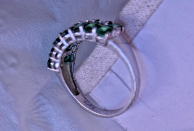 Vintage Signed Karis Sterling Silver Double Row Green Oval Stone Size 8 Ring