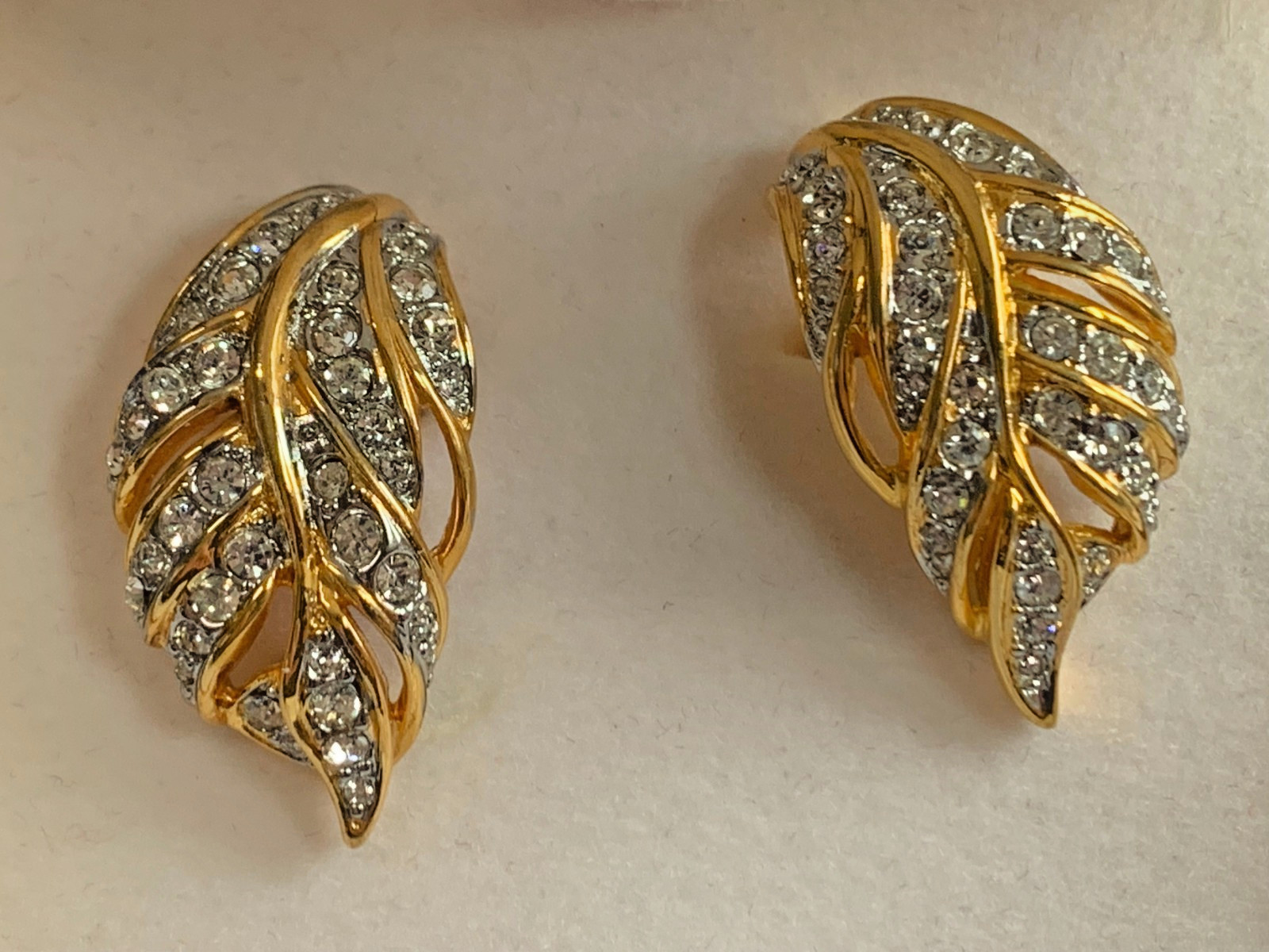 Estate Auction Jewelry Collection Clip-On Earrings Replica Costume Jewelry