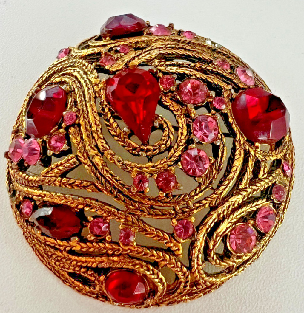 Unsigned LaRoco Textured Brass Pink & Cranberry Austrian Crystals Brooch 1950s