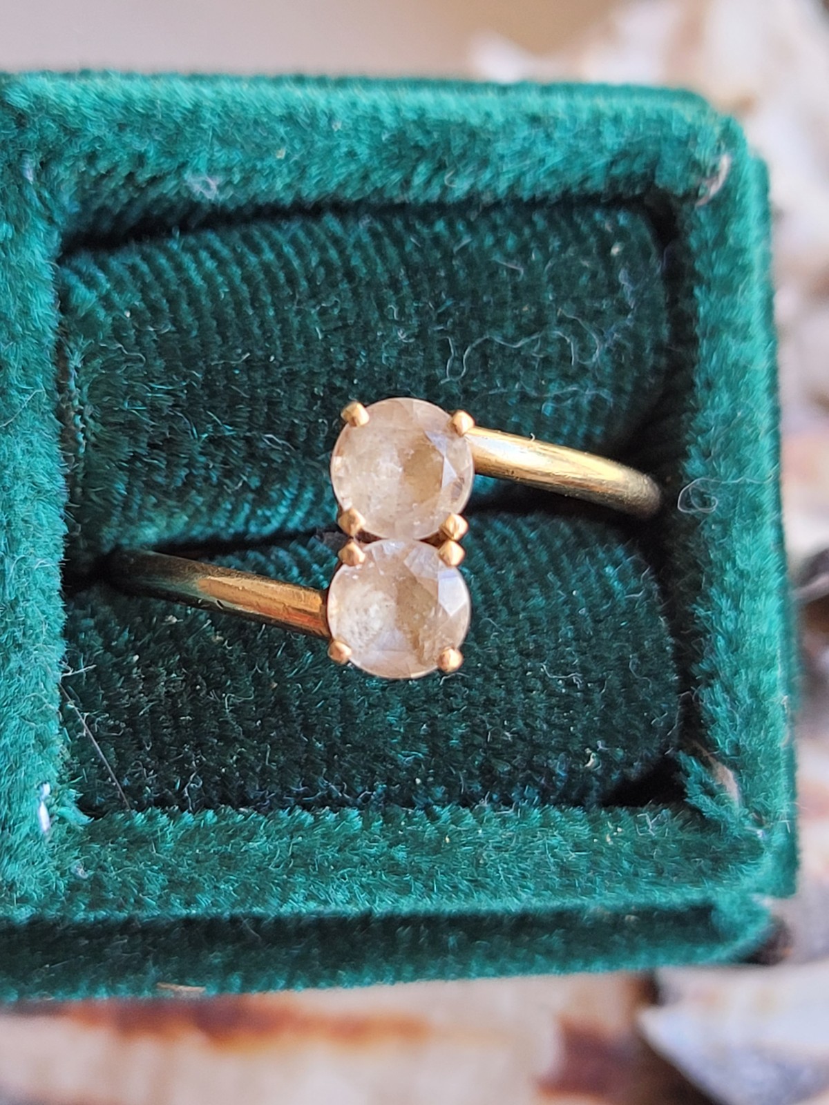 Vintage Antique Gold White Beryl ? Goshenite? Toi Moi Anniversary Gold Ring