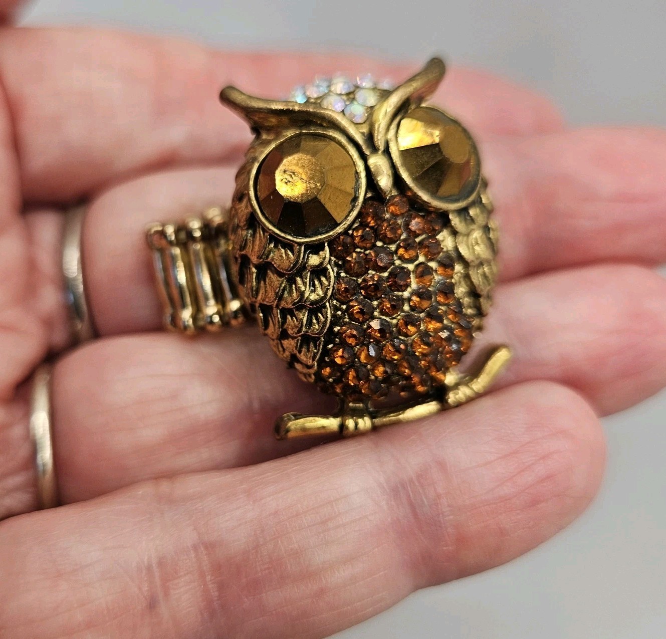 Vintage AB Rhinestone Owl Ring Gold Tone Stretch Band Chunky Large Cocktail Bird