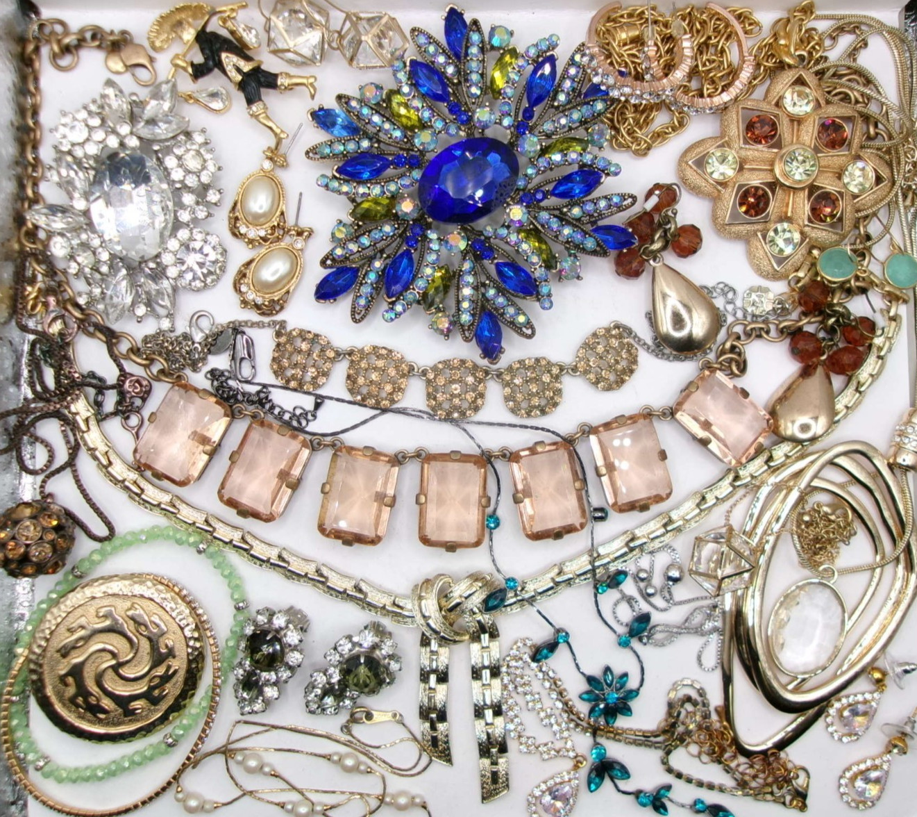 Vintage~Mod Estate Costume Jewelry Lot~AVON~CORO~JERI LOU~J CREW~SARAH~PARK LANE