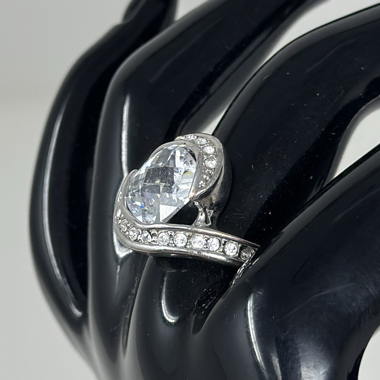 Vintage Silver Tone Cushion Cut Crystal Tension Setting Cocktail Ring Size 7