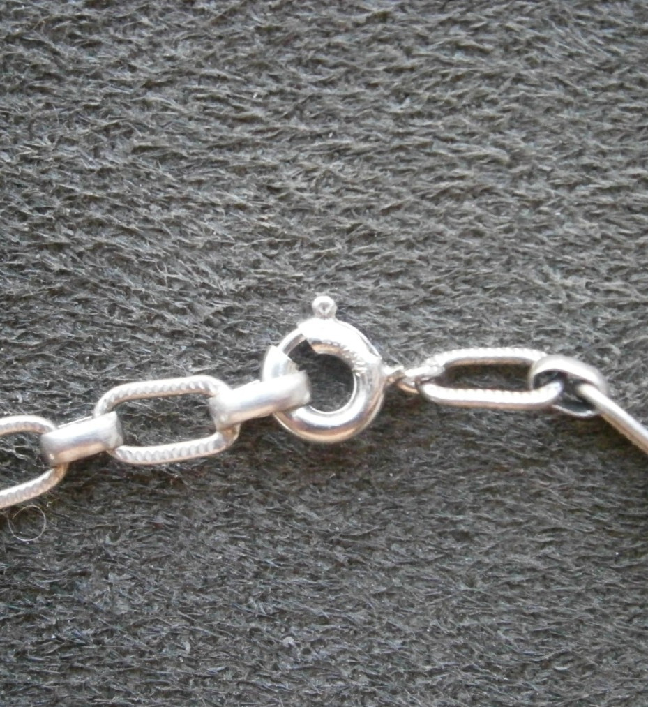 Textured Oval Link Chain Vintage Sterling Silver Charm Bracelet 7.25″ ~ 2.8g