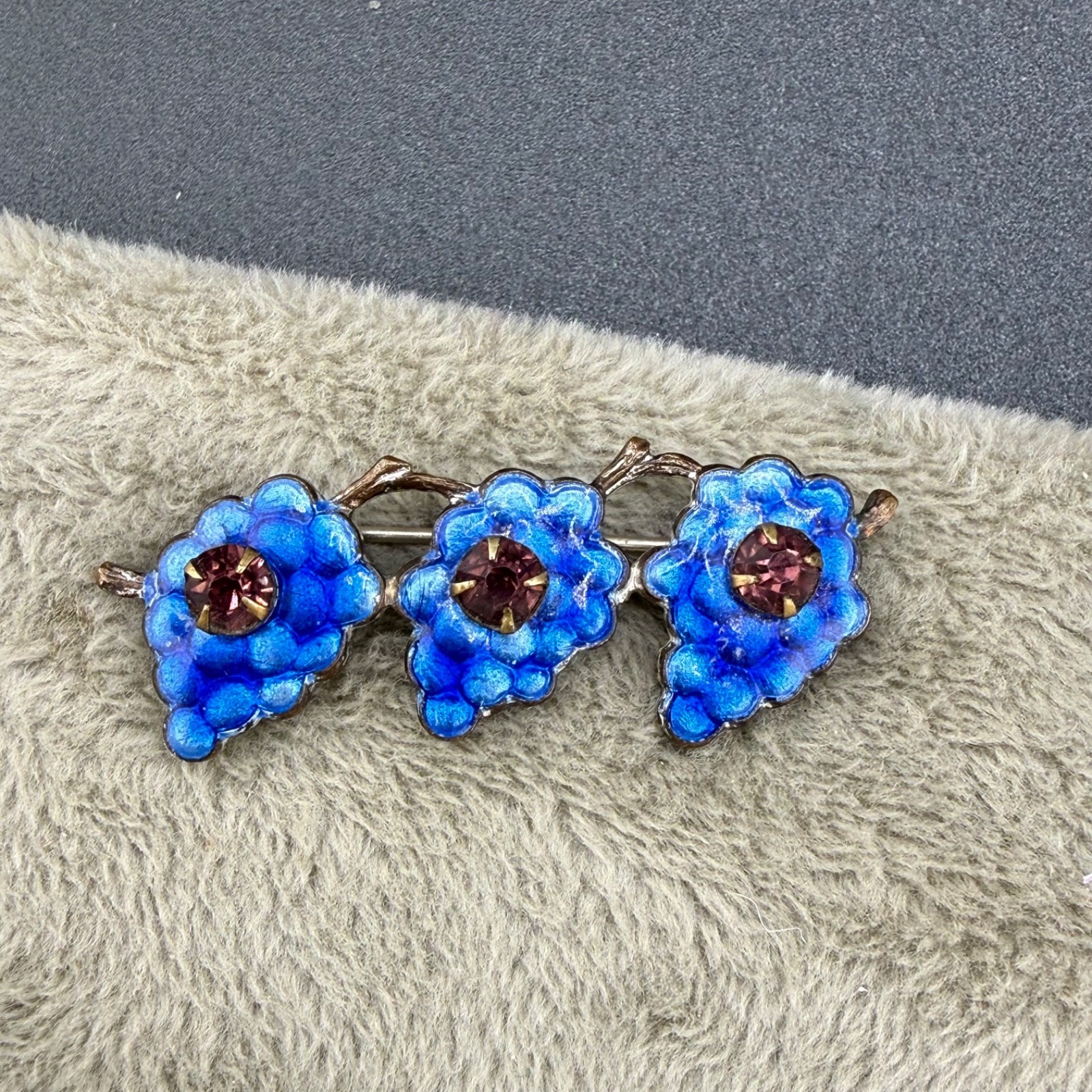 Vintage Enamel Rhinestone Brooch Silver Tone Grapes