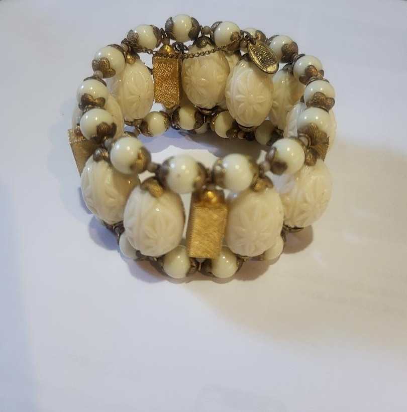 Signed Miriam Haskell “Ivory” and “gold” bead vintage bracelet