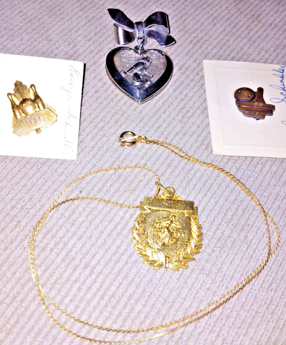 VTG 60s 70s 80s BOWLING LADIES BROOCH 3D GOLD EP NECKLACE PENDANT +2 PINS BRONZE