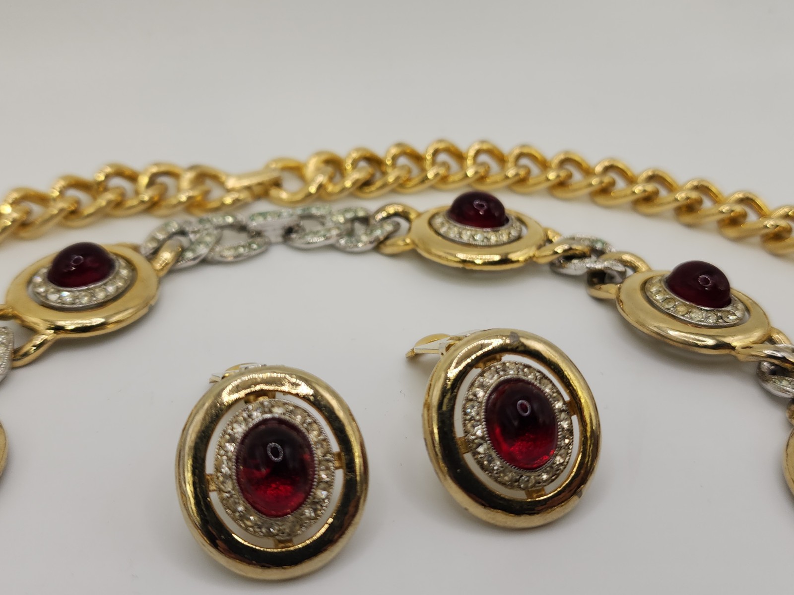 VINTAGE KENNETH LANE RARE 3 PIECE NECKLACE & EARRING SET GOLD RED CABOCHON