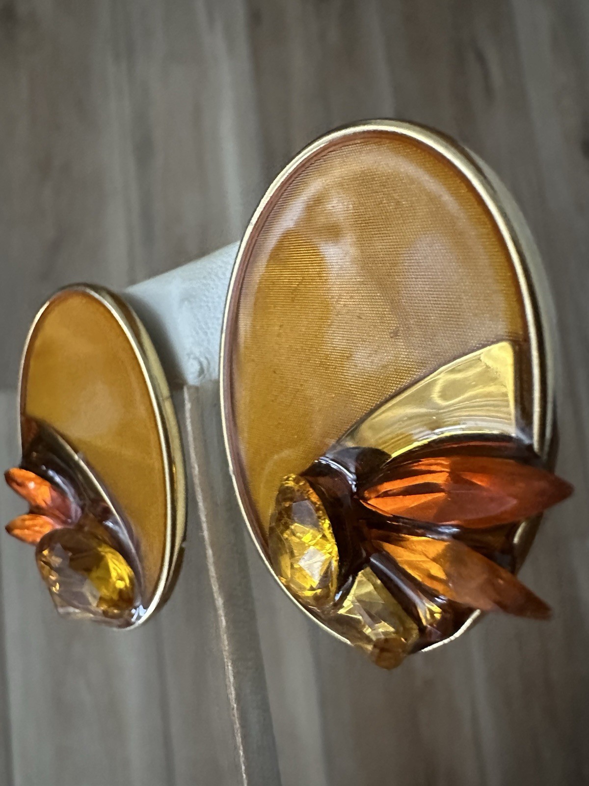 Vintage Mid-Century Lucite Clip-On Earrings BOLD Amber & Gold Tone 1950s Retro