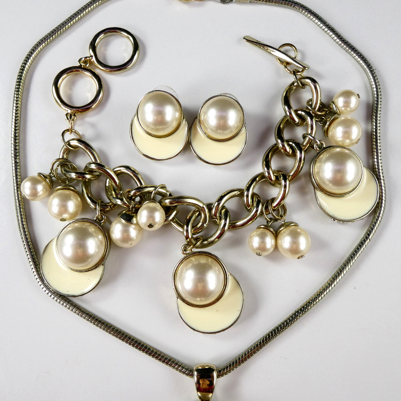 Coldwater Creek Cream Enamel Pearl Necklace Bracelet Earrings Set 3 Piece