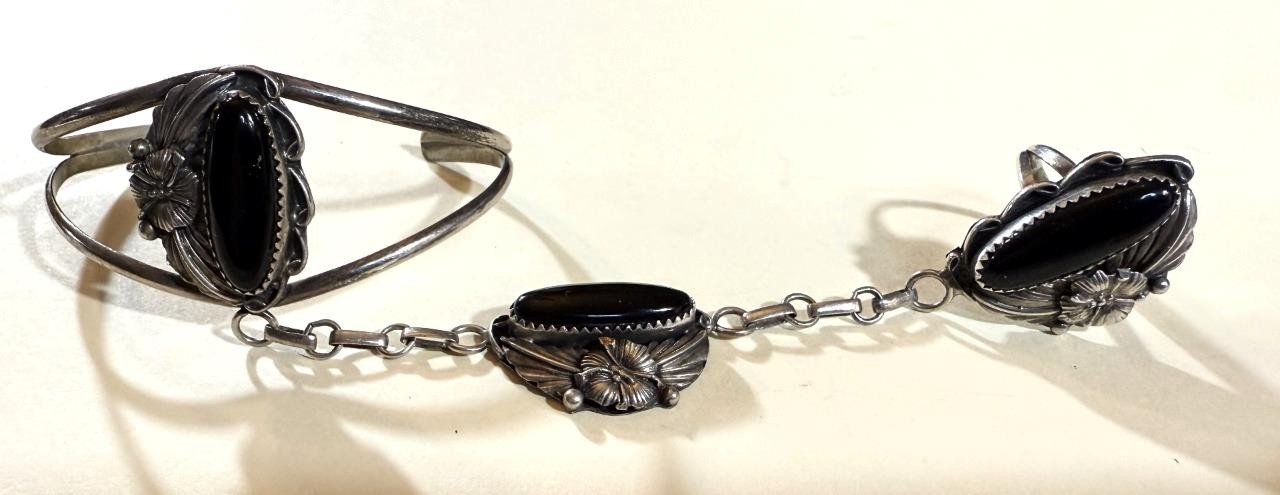 Sterling Silver Cuff Slave Bracelet – Ring Size 8 – Onyx Stone