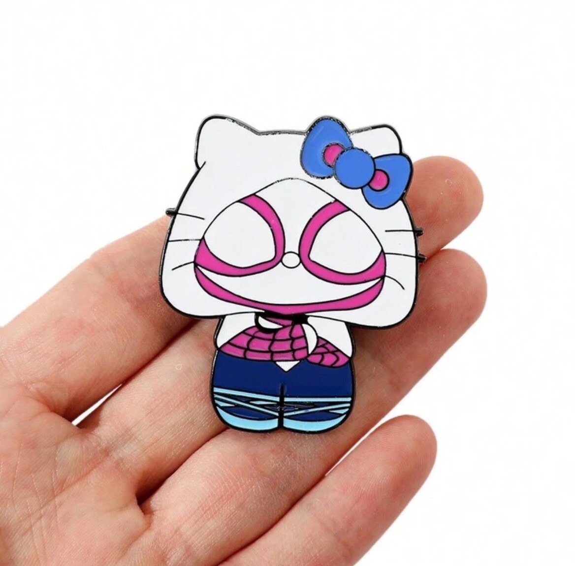 New HELLO KITTY Pin GWEN STACY Brooch SPIDER-MAN Costume SPIDER WOMAN Cosplay