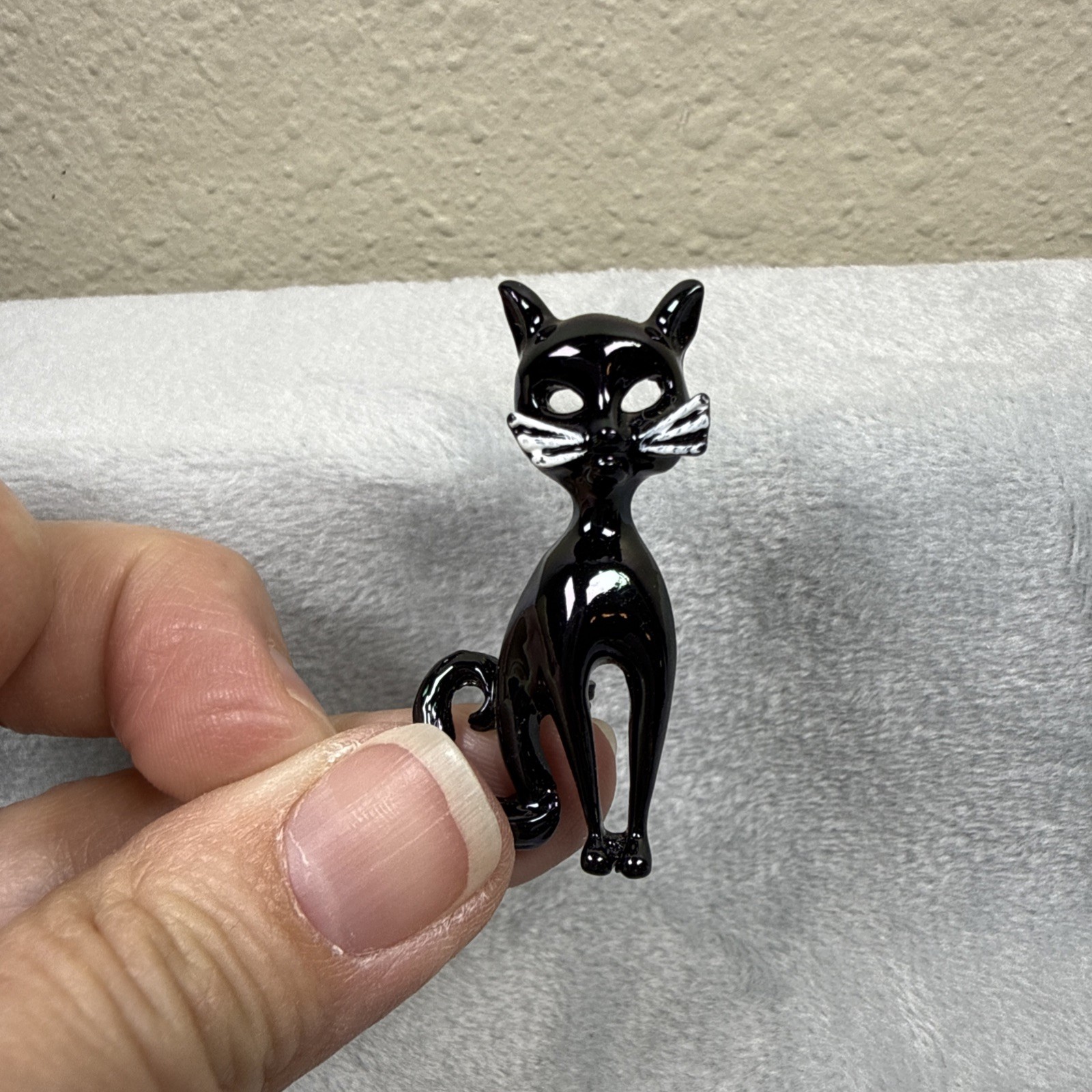 Vintage Black Cat Brooch Iridescent Enamel Oil Slick Finish Vintage Pin Whiskers