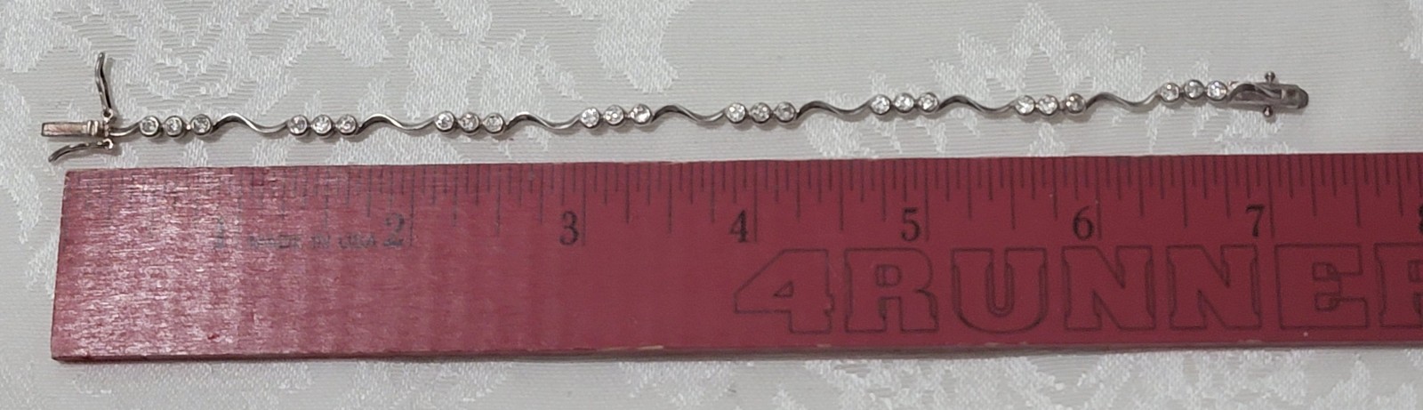 VINTAGE 925 SILVER MAKER MARK DBJ & TINY BRILLIANT CZ STONES 7″ TENNIS BRACELET
