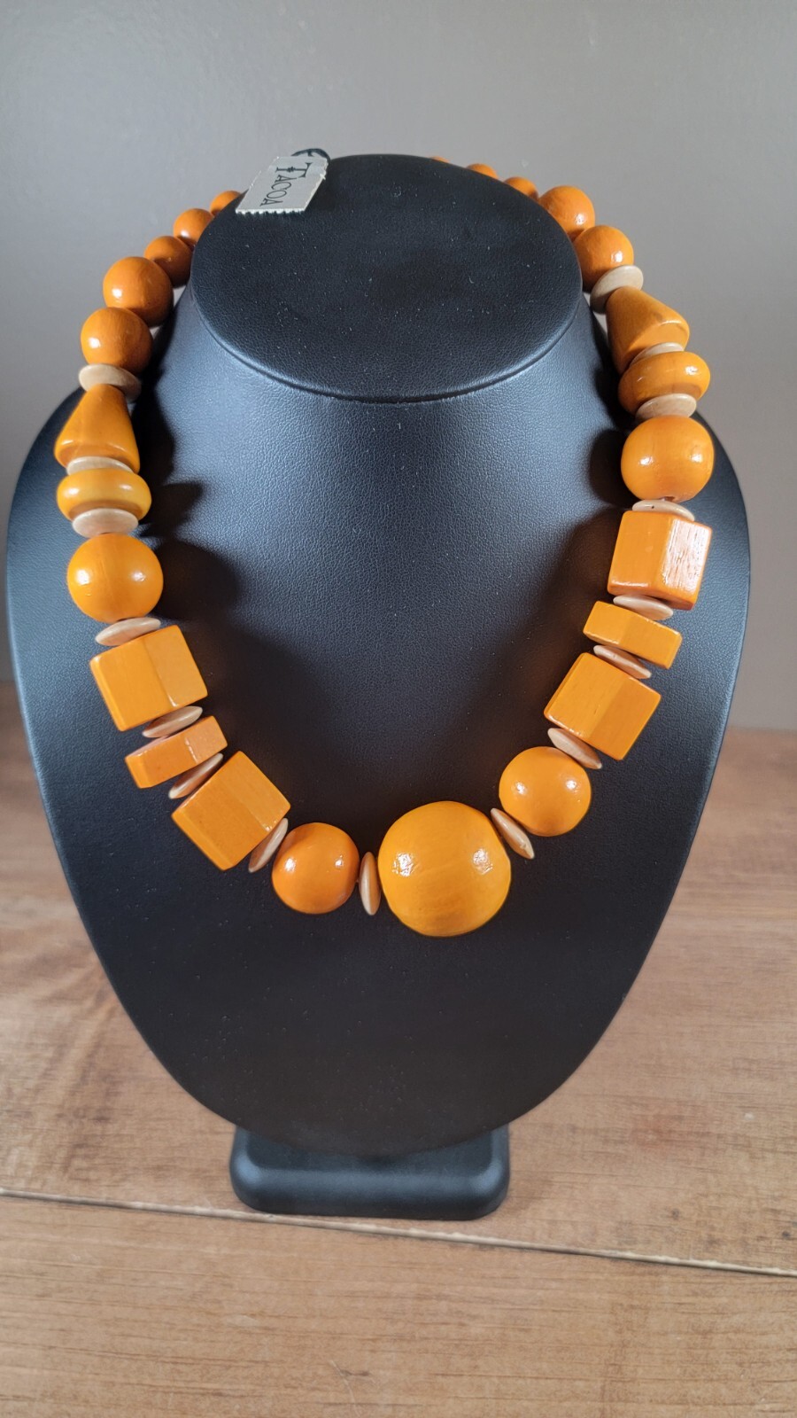 Vintage NWT Tacoa Big Orange Beaded Necklace Multi Shape Wooden Bold Chunky NOS
