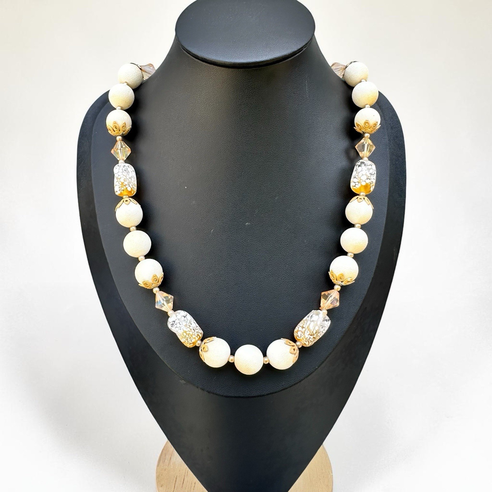 Vintage Japan Art Glass Necklace Beaded Amber White Splatter Frosted Speckle