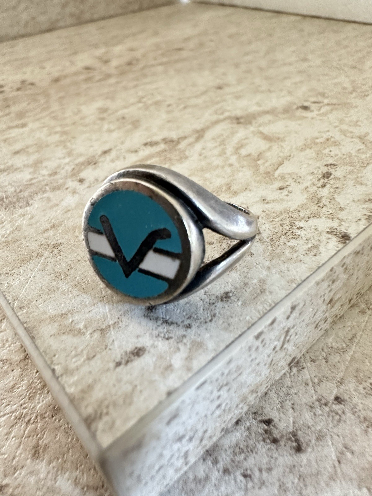 925 Silver Signet vintage Ring Size 5.5 Round Bezel Blue/White/Black Inlay