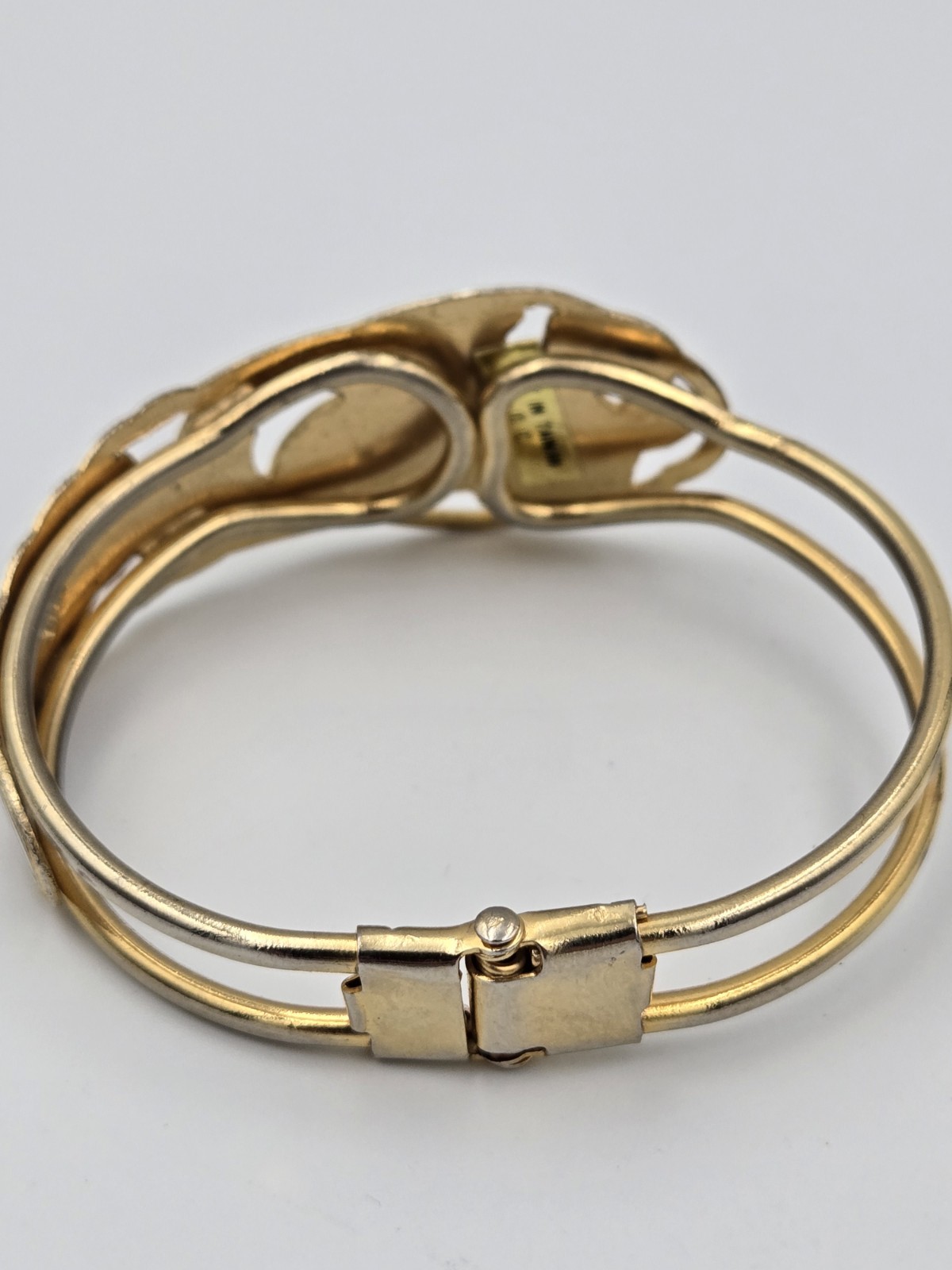 ​Vintage Taiwan ROC Cloisonné Enamel Floral Bypass Hinged Bangle Bracelet…