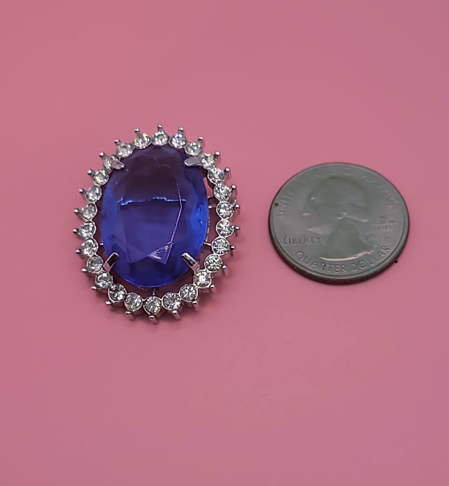 Vtg Avon Creation in Blue Faux Sapphire Rhinestone Convertible Brooch Pendant 72