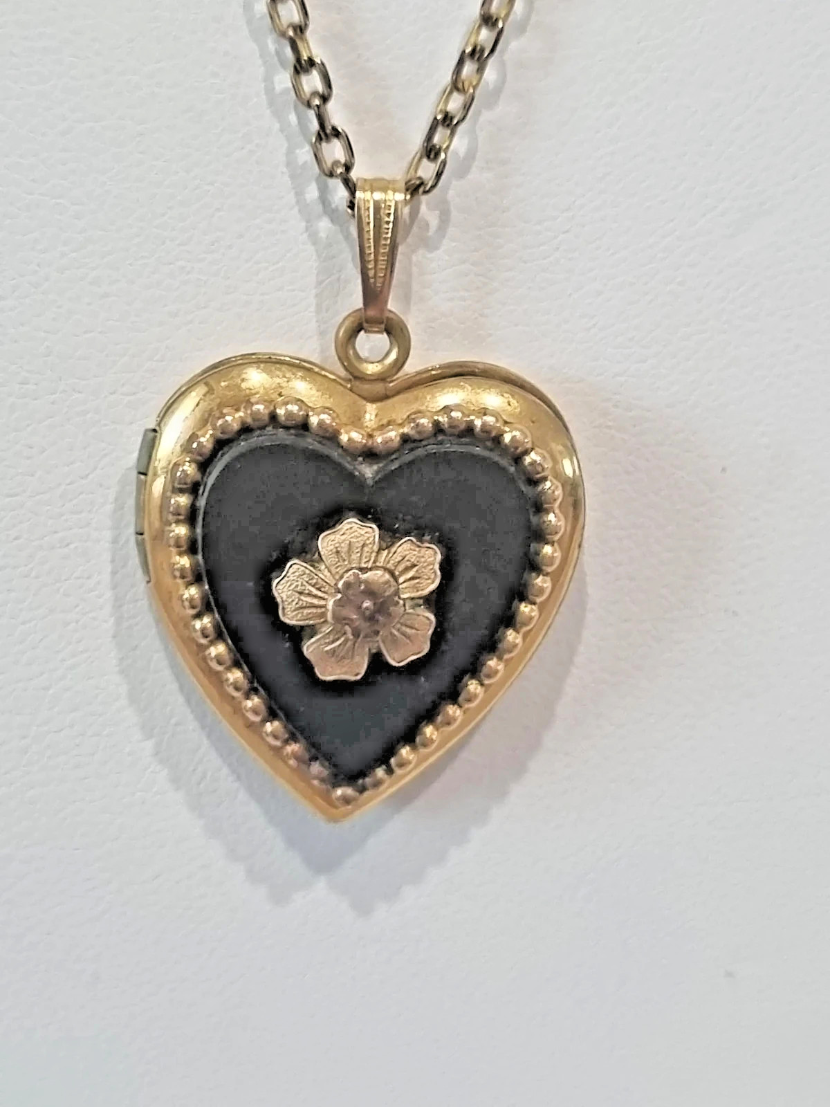 Vintage 12k Gold Fill Onyx Heart Expansion Bracelet Locket Set USA made Video