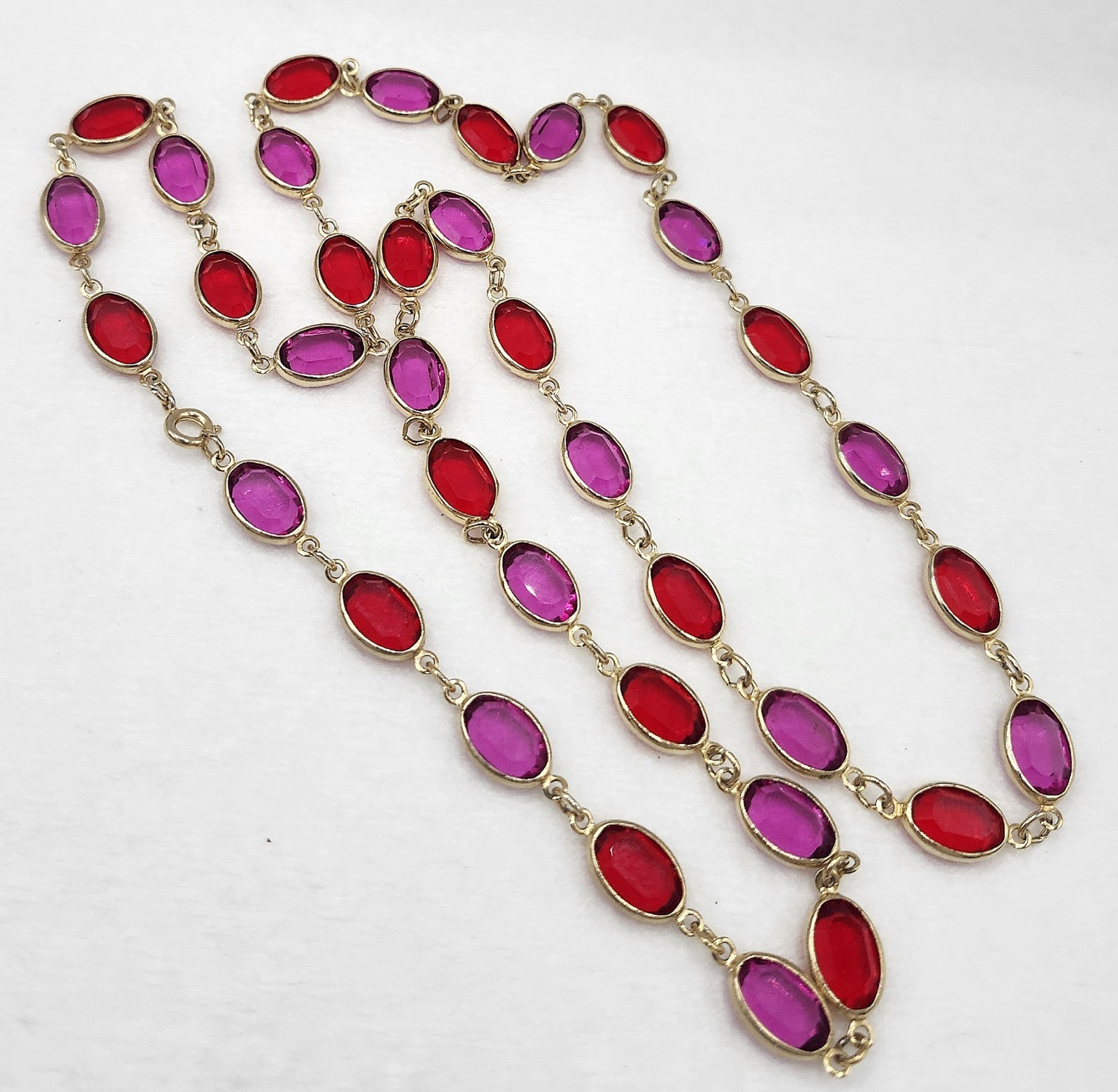 Vintage Bezel Set Oval Fuchsia Pink & Red Crystal Opera Length Necklace 29″ Long