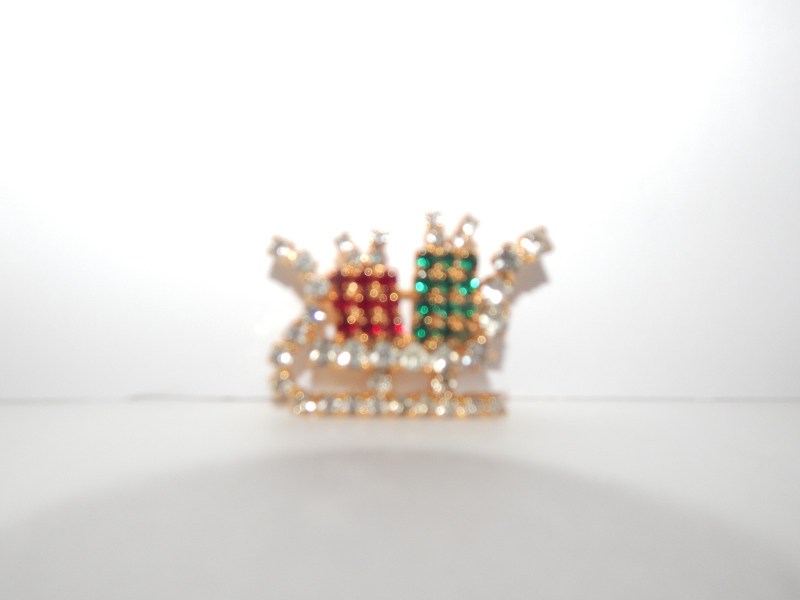 Vintage Gold Tone Green Red Rhinestone Present Holiday Sleigh Pin Brooch
