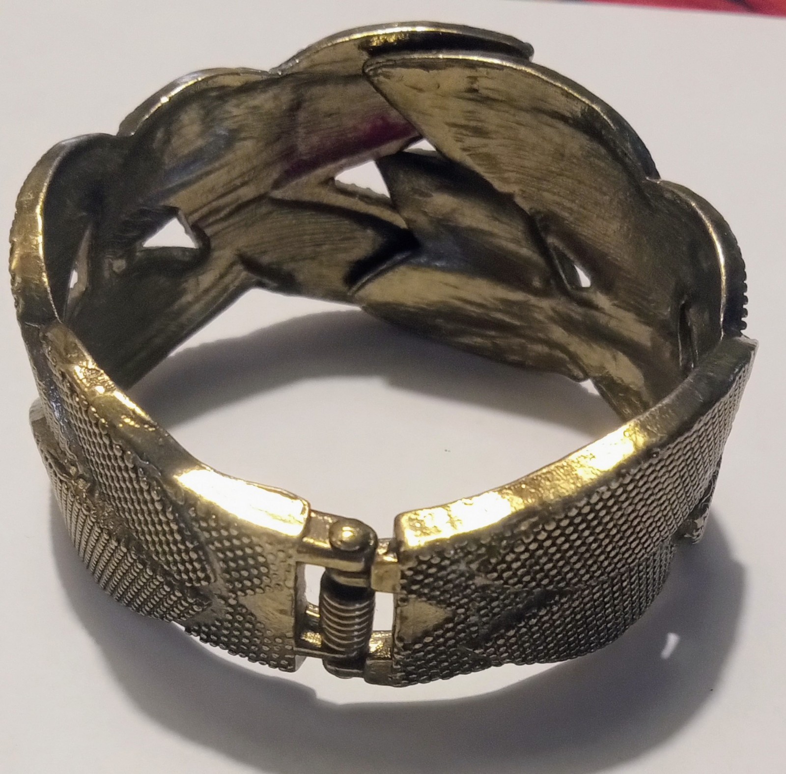 Vintage Hinged Clamper Design Leaf Motive Bracelet Silver- Goldish Tone