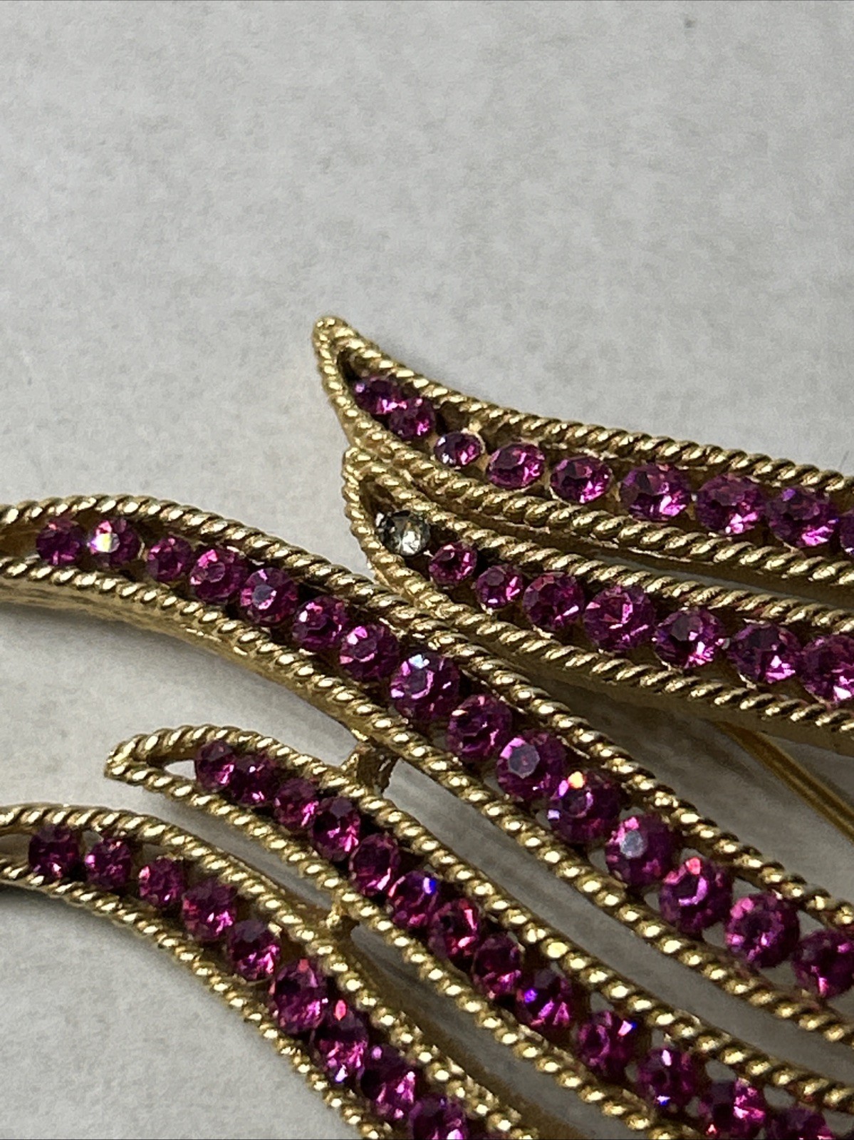 TRIFARI Signed Fuschia Pink Flow Ribbon Bouquet Brooch Missing Some Rhinestones