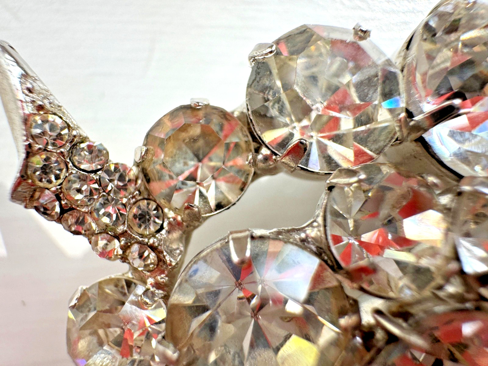 VTG Weiss Brooch Rhinestone Grapes Cluster Pin Silver Tone MCM 1950s 60s Costume