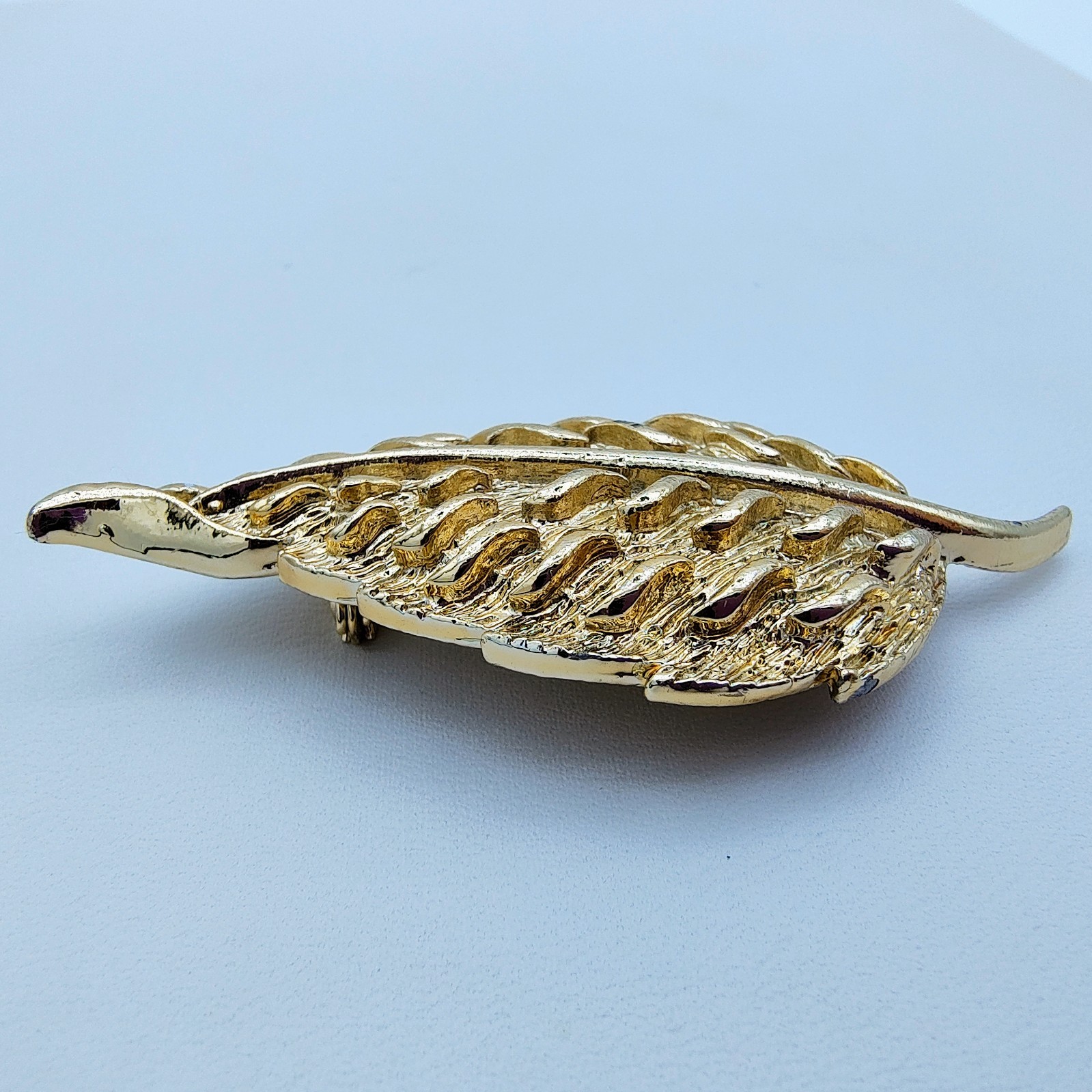 Vintage Gold Tone Leaf Brooch Nature Botanical Organic Chic Autumn Sculptural