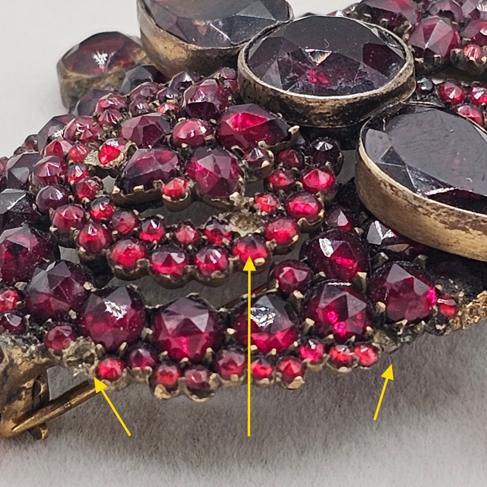 Vtg Bohemian Czech Garnet Brooch Deep Red Victorian Style Floral Cluster 2.5″