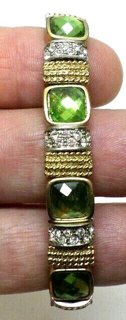Fashion Bracelet Green Rhinestones, Simulated Diamond, Gold Tone Vintage (E2)