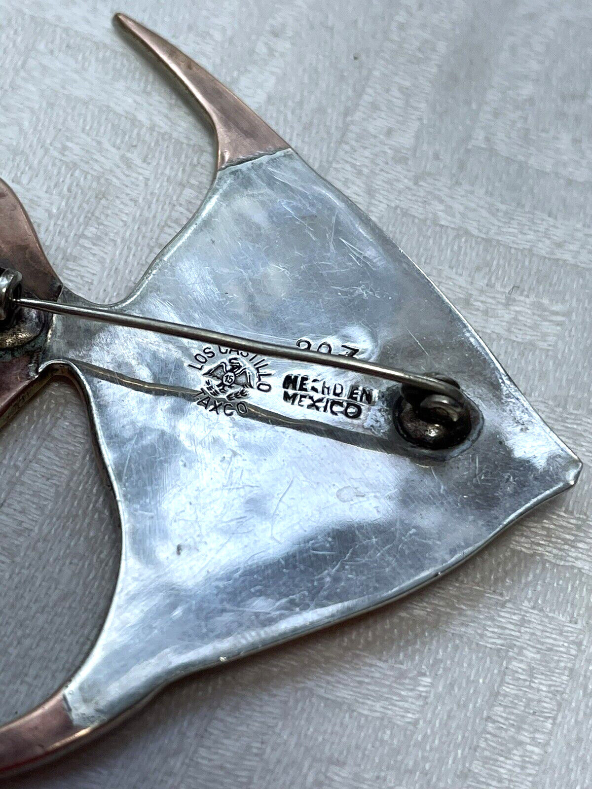 Los Castillo Vintage Mexican Sterling Silver Copper Brass Mixed Metal Fish Pin