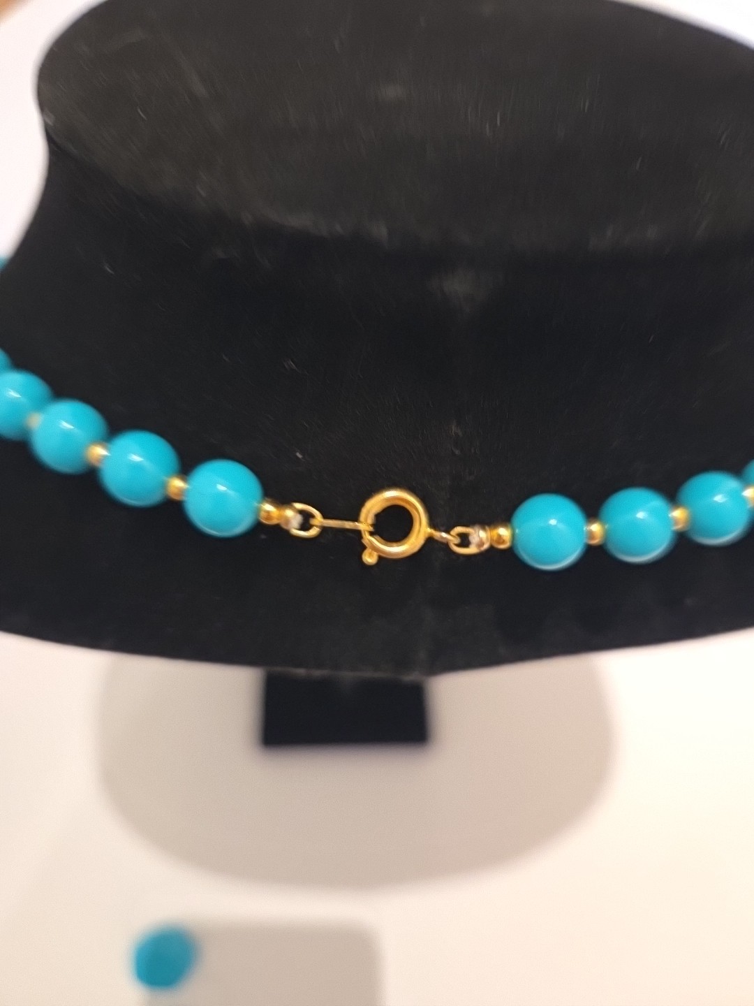 Vintage Boho Teal And Gold Tone Beaded Necklace With Matching Clip-On Earrings!