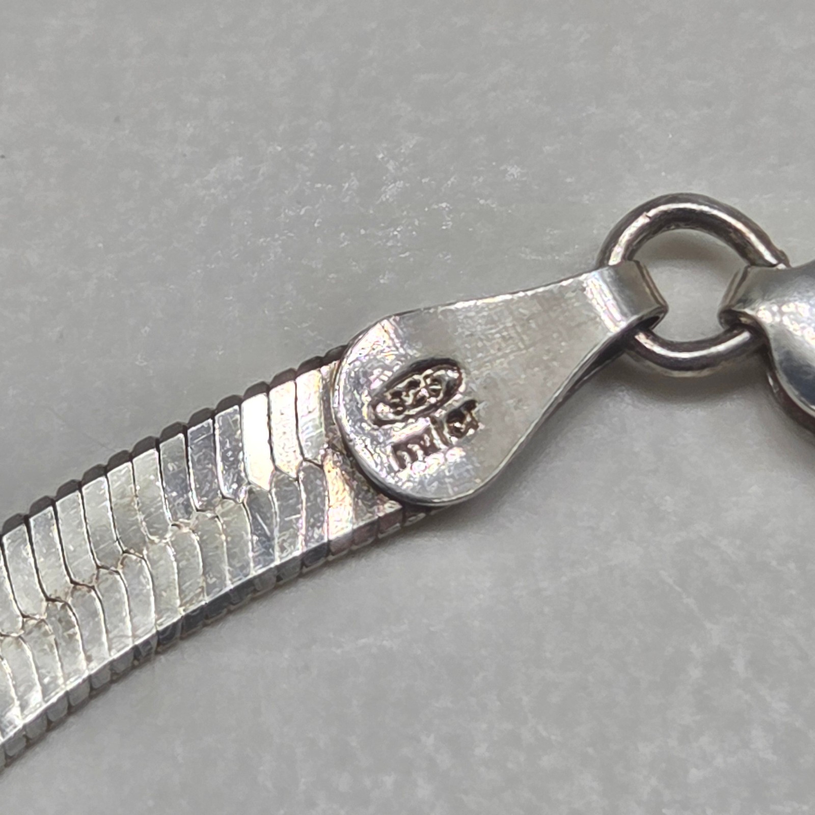 Vintage Milor 925 Sterling Silver Herringbone Bracelet Made Italy 7 1/4″ 5mm 4g