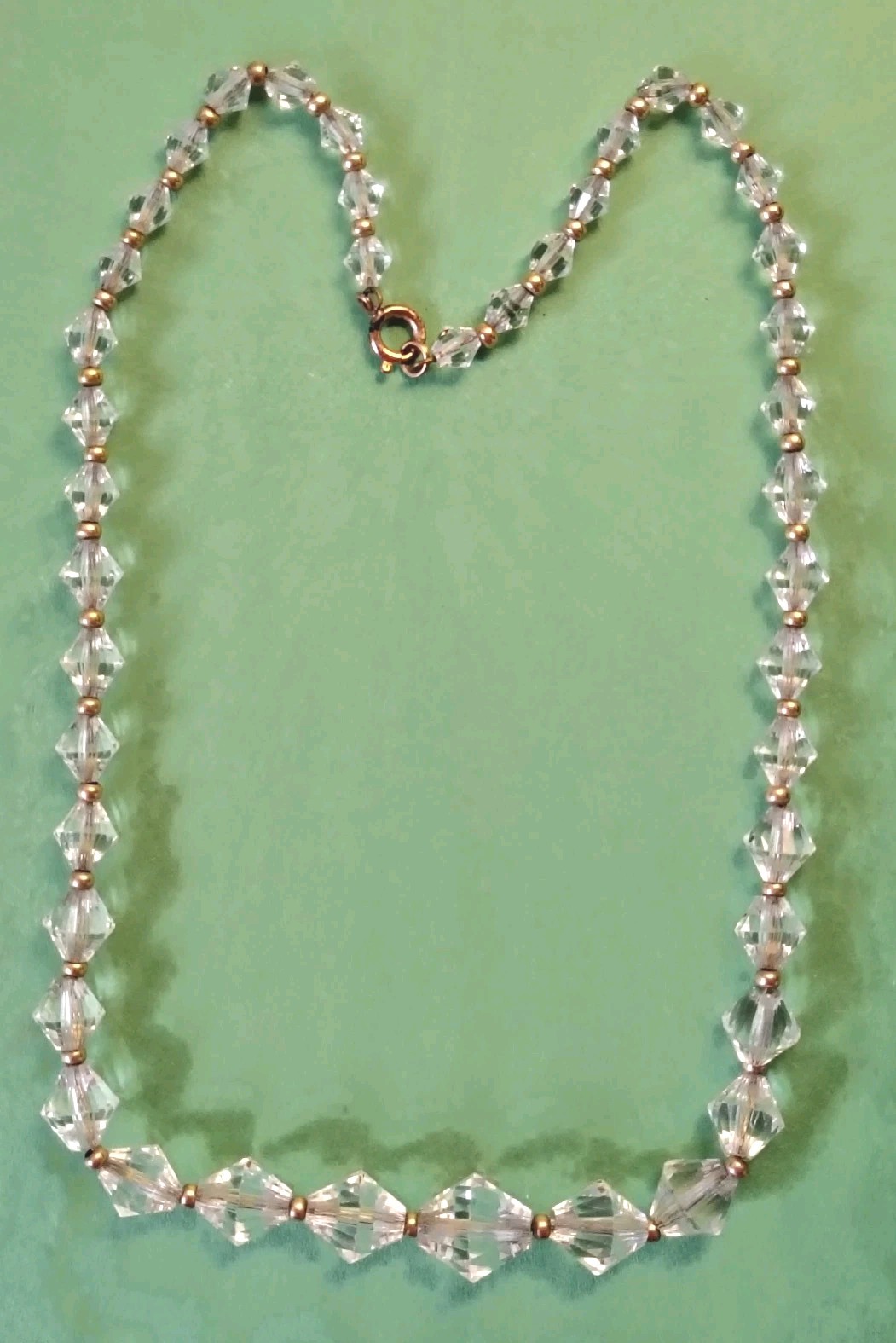 Vintage Faceted CLEAR CRYSTALS & GOLD TONE Beaded Chain Necklace