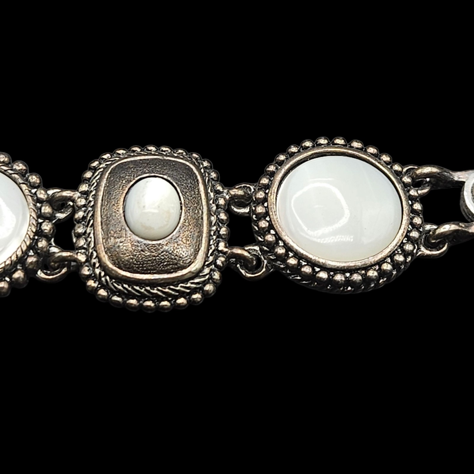 Vintage Silver Tone Bracelet With White Stones 7.5 Inches Magnetic Clip
