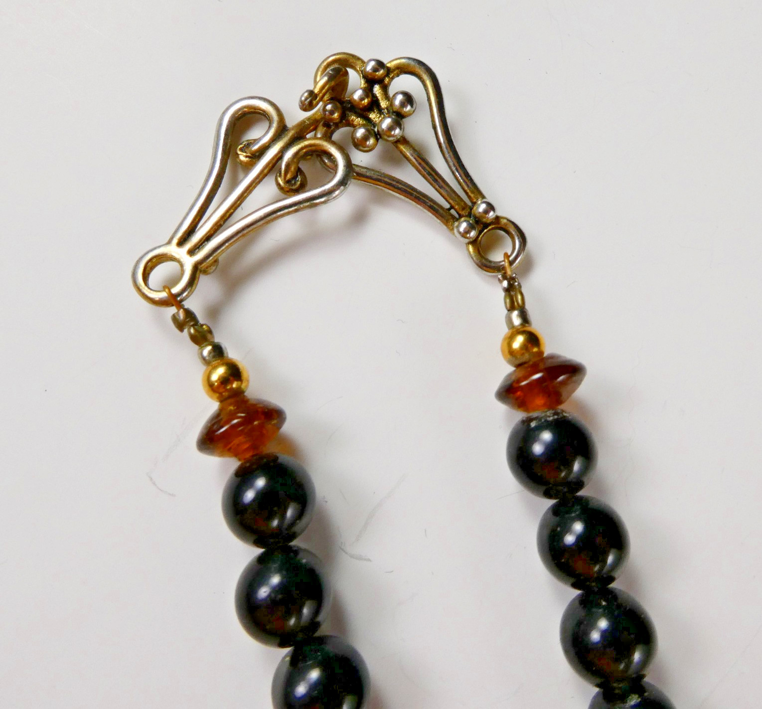 Brown Marbled Agate Stone Necklace Earthtones Black Beads 19″ Length