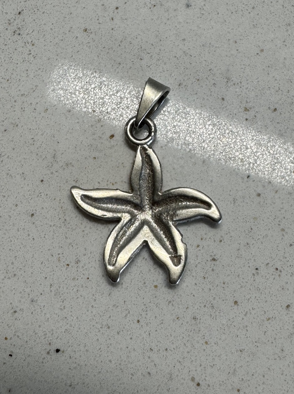 Sterling Silver Hammered Textured Starfish Design Mexican Pendant .925 Taxco Mex