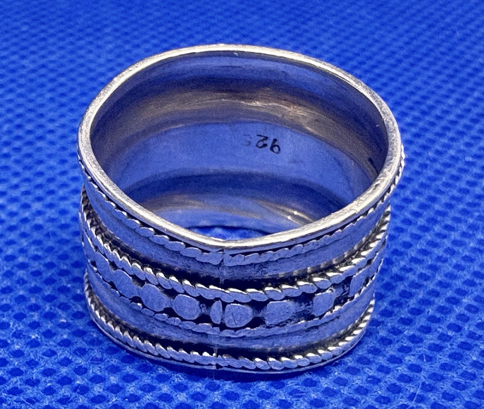 X28 Native 16 .5 mm Cigar Band 925 Silver Ring Vintage Size 8.0 Ethnic 4.78g