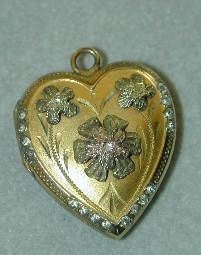 Victorian Gold & Rose Tone GF Jeweled Ornate Heart Locket