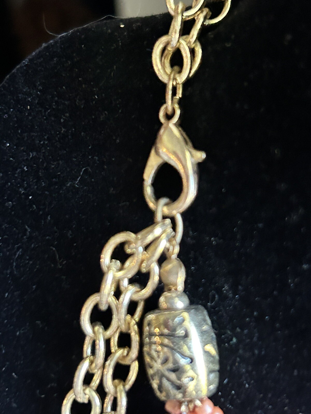 Erica Lyons MultiStrand Pink Mother of Pearl with Red Quartz, Stunning Necklace!