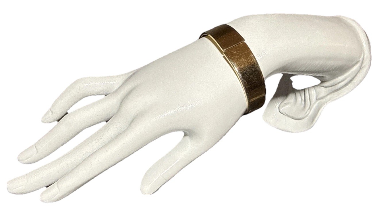 Vintage Signed Napier Gold Tone Hinged Opening Cuff Bracelet J19-37