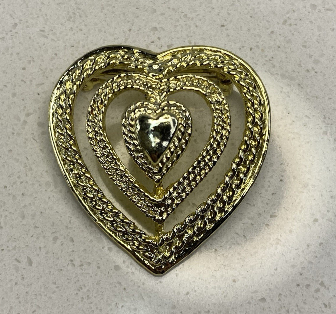 Lot Of 3 Brooch Pins Heart Silver Gold “White Stag” Triple Heart Woven Rope