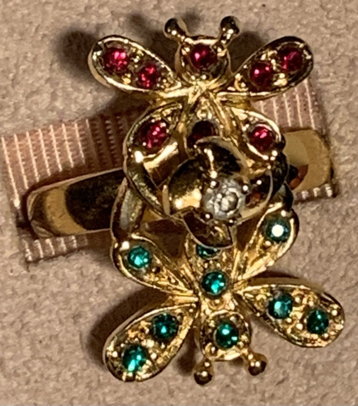 Gold Tone Spinning Butterfly Ring Rhinestone Red Green Gemstones Vintage