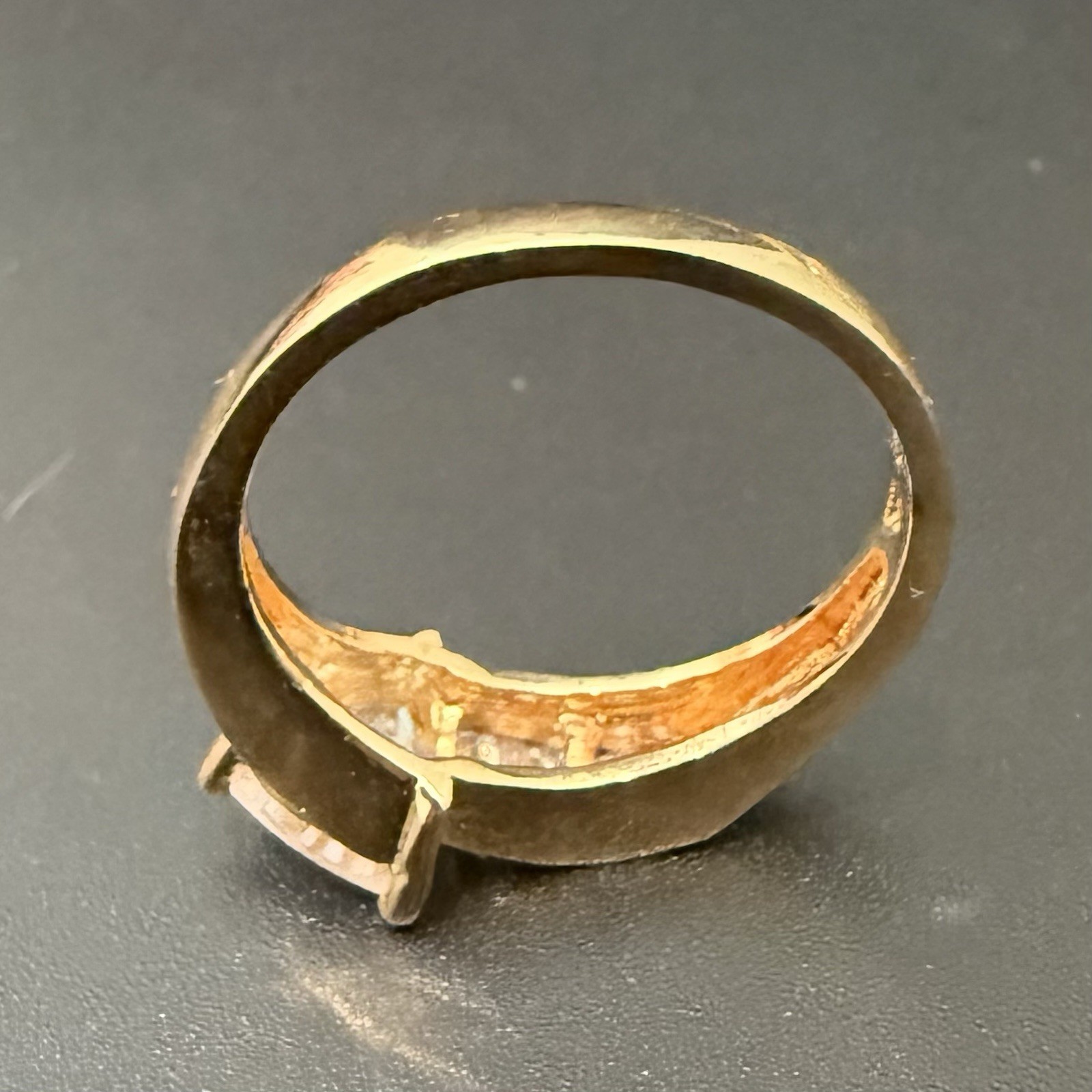 Vintage 925 Gold Over Sterling Silver Trillion Cut CZ Solitaire Women’s Ring 8