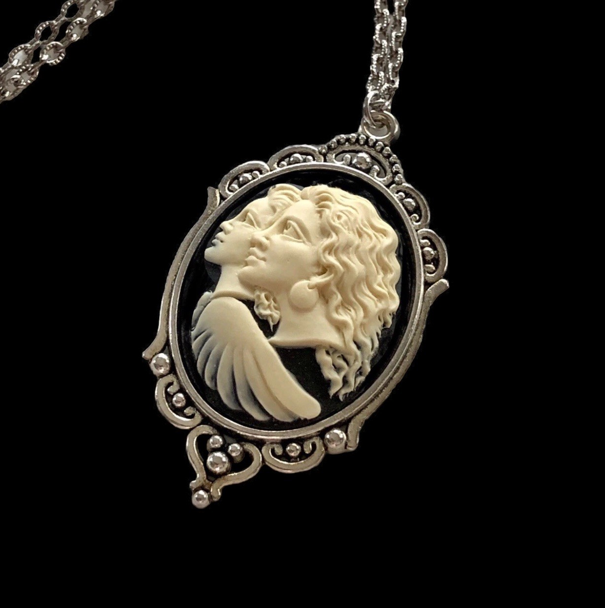 Sisters, Family, Friends, Mother & Daughter Cameo Necklace, Memorial Angel Wing