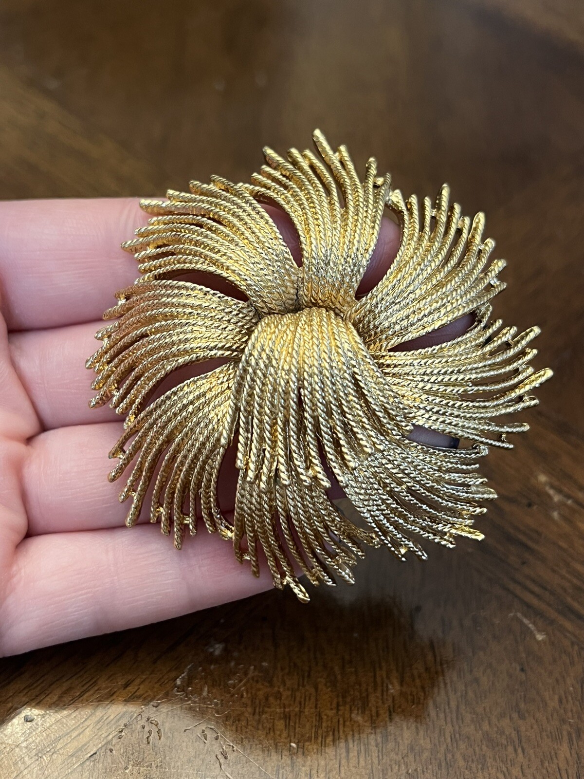 Vintage Monet Round Cluster Statement Brooch Textured Gold Tone Signed Nice!